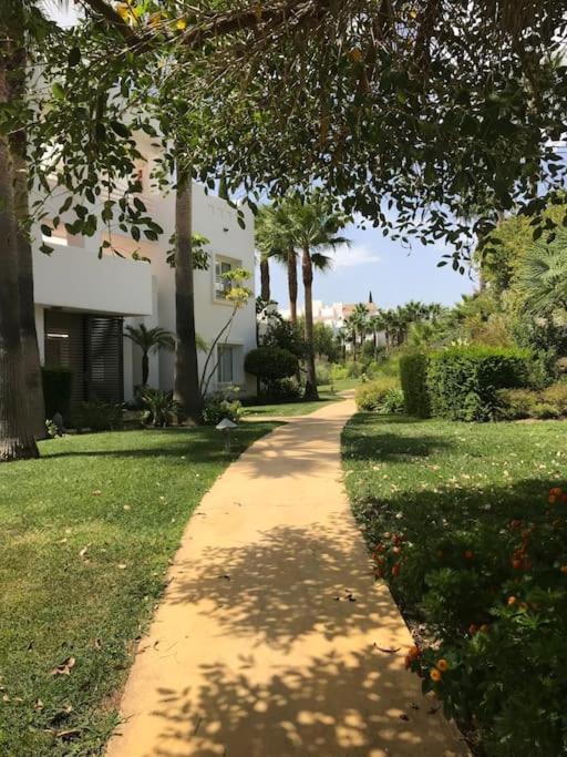 Alcazaba Blue Lagoon 3 Bedroom, Ground Floor Apartment Estepona Eksteriør bilde