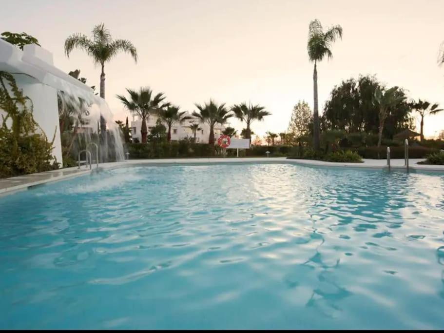 Alcazaba Blue Lagoon 3 Bedroom, Ground Floor Apartment Estepona Eksteriør bilde