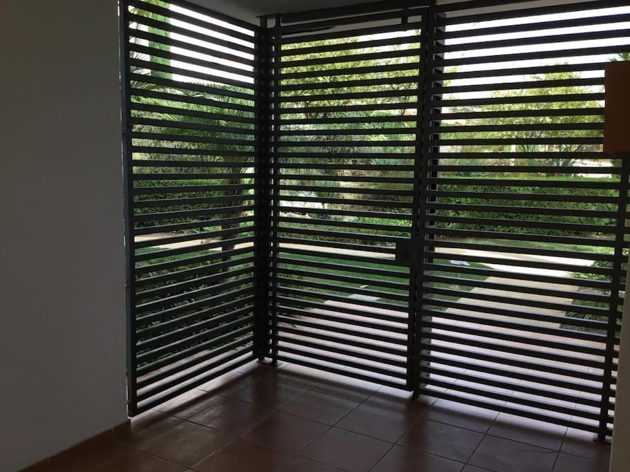 Alcazaba Blue Lagoon 3 Bedroom, Ground Floor Apartment Estepona Eksteriør bilde