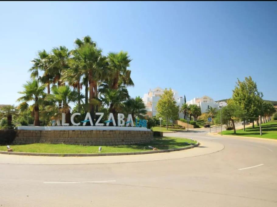 Alcazaba Blue Lagoon 3 Bedroom, Ground Floor Apartment Estepona Eksteriør bilde