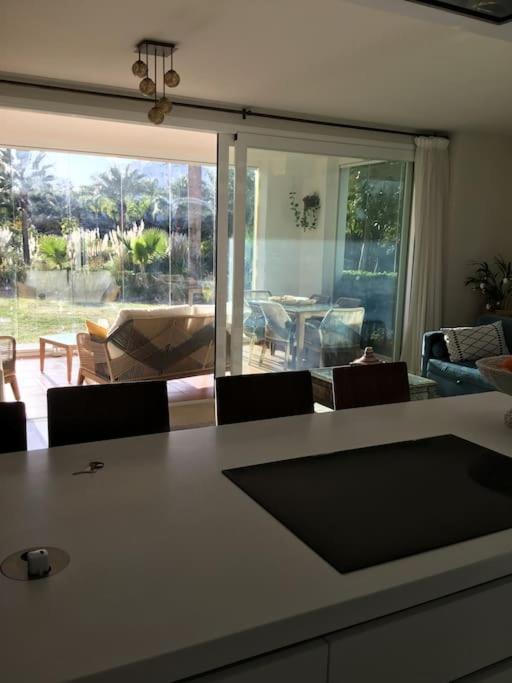 Alcazaba Blue Lagoon 3 Bedroom, Ground Floor Apartment Estepona Eksteriør bilde